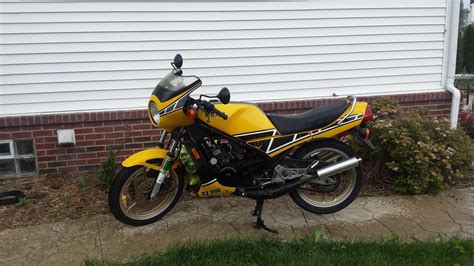 1984 Yamaha RZ350 Kenny Roberts Edition | Yamaha, Sport bikes, Kenny ...