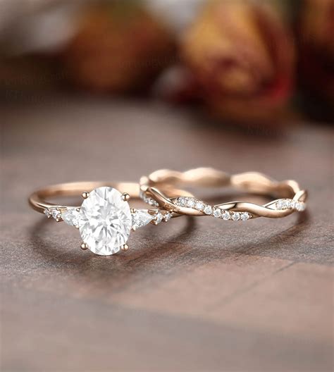 The Best Etsy Engagement Rings for Every Style