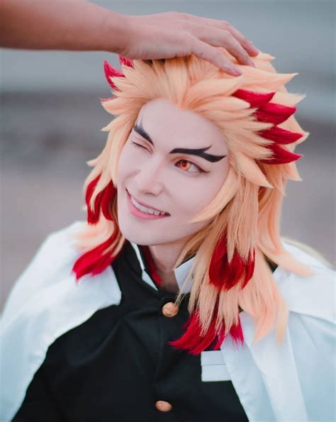 Rengoku Kyojuro Slayer Kimetsu no Yaiba cosplayed by Phil Mizuno ...