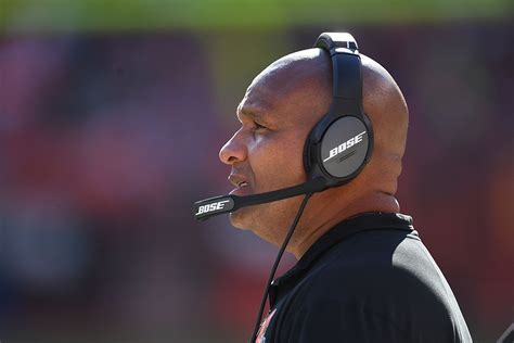 Report: Browns Fire Hue Jackson