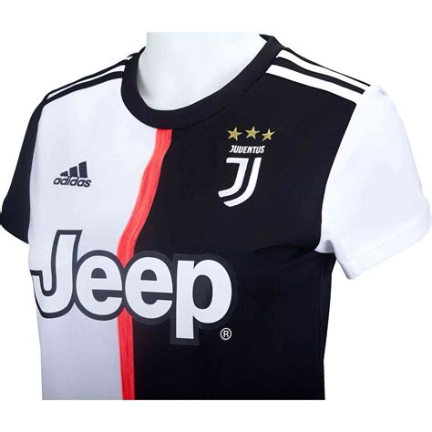 Cristiano Ronaldo New Juventus Jersey - Ronaldo Jersey Juventus New ...