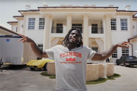 Inside Tyreek Hill’s Florida mansion before its 2-alarm fire