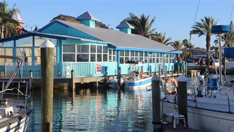 Best waterfront restaurants outdoor dining in Venice, Osprey, Nokomis