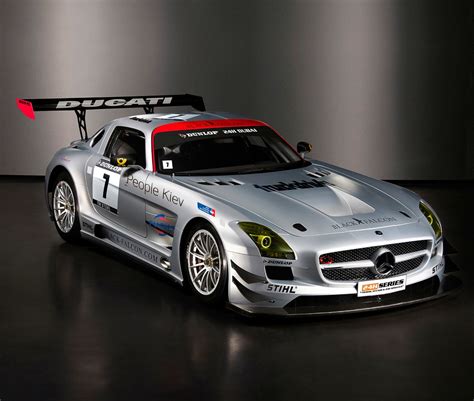 Mercedes-Benz SLS AMG GT3 Enters Dubai 24 Hours - autoevolution