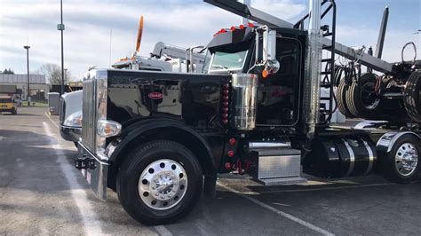 2020 Peterbilt 389 log truck - YouTube