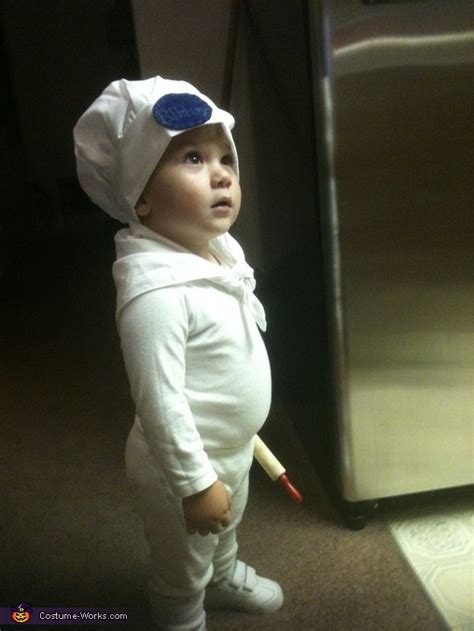 Pillsbury Doughboy Toddler Costume | DIY Costumes Under $25 - Photo 2/3