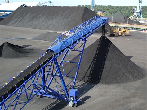 Belt conveyors for waste management and bulk | N.M. Heilig