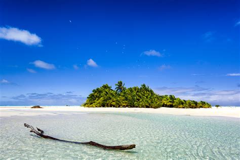 Cook-Islands-Aitutaki-Honeymoon-Island • Island Awe