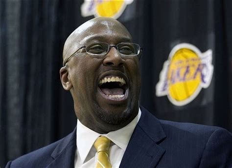 New Lakers coach Mike Brown says it's still Kobe Bryant's team ...