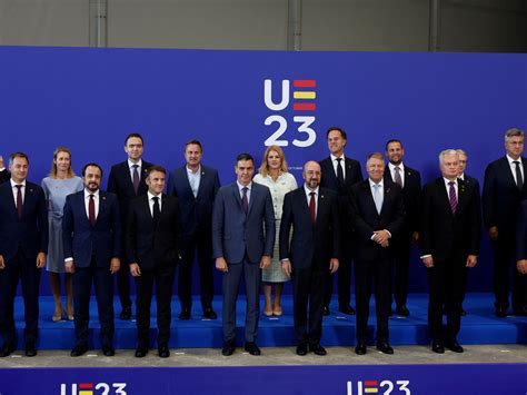 European Union leaders meet in Granada to discuss enlargement ...