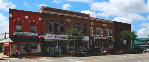 Shopping Downtown Gladwin | Gladwin, Gladwin michigan, Great vacations