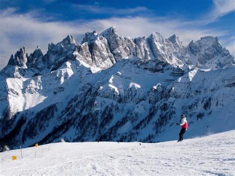 The top 5 ski resorts in the Alps | Booking.com