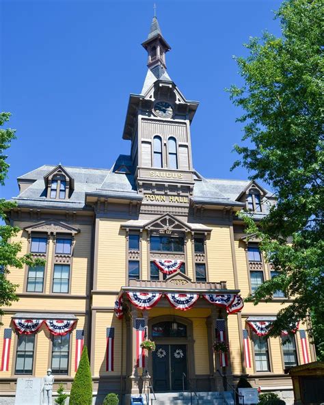 Saugus Town Manager — Saugus Town Hall is looking especially beautiful...