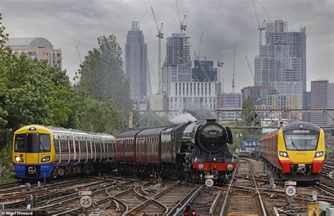 The Flying Scotsman takes to the rails for the first time in two years | Daily Mail Online