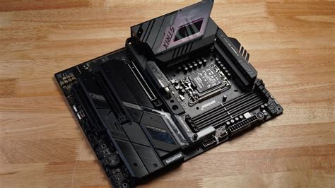 Overview: ASUS ROG STRIX Z790-E Gaming WiFi - BunnyGaming.com