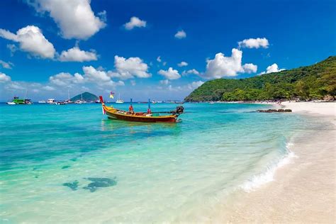 Exploring Beaches in Pattaya: Top Beaches for Every Traveler