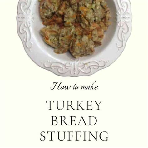 How to Make Turkey Bread Stuffing [The Quick and Easy Way!] - Amanda ...