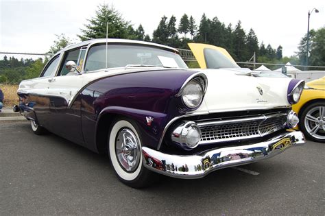 File:1956 Ford Crown Victoria.JPG - Wikimedia Commons