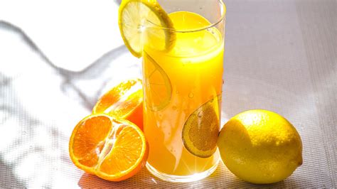 10 Healthy Juice Recipes for a Juicer or a Blender - Quest News Group