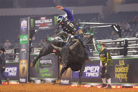 2020 PBR World Championship Race Intensifies In Arlington