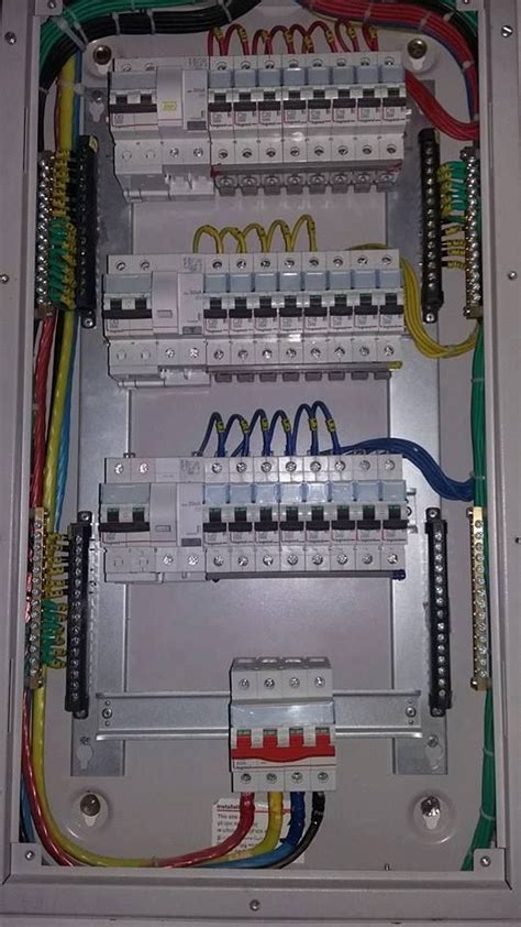 Электрика Electrical Panel Wiring, Electrical Symbols, Electrical Circuit Diagram, Electrical ...