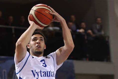 Oddsmakers Don't Expect LiAngelo Ball to Get Picked in NBA Draft