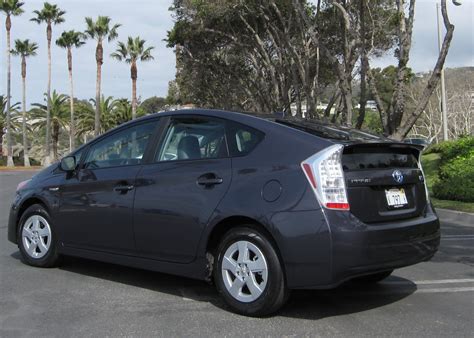 2010 Toyota Prius preview photos - CNET