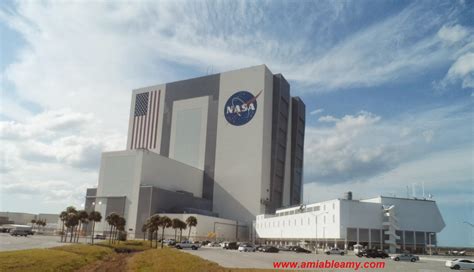 BEYOND PHOTOGRAPHY: Kennedy Space Center : VAB Tour Ends Feb 23, 2014