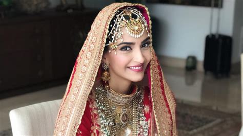 Sonam Kapoor Ahuja’s wedding lehenga is for every bride who loves red ...