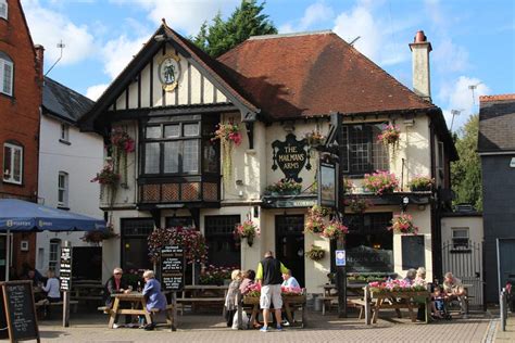 The Mailmans Arms, Lyndhurst, New Forest - Beautiful England Photos