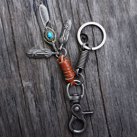 Handmade Biker Trucker Motorcycle Cool Feathers Key Ring Keychain Fob – iChainWallets