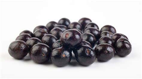 The Complete Guide To Maqui Berry: Benefits & Uses | myvitamins