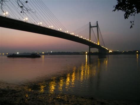 Hooghly Bridge - India Travel Forum | IndiaMike.com