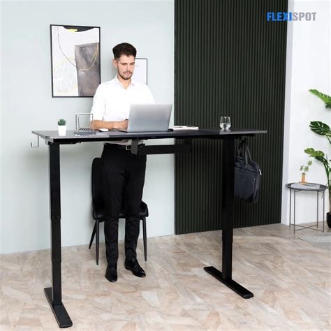 Comparing a Standing Desk and a Desk Converter | FlexiSpot