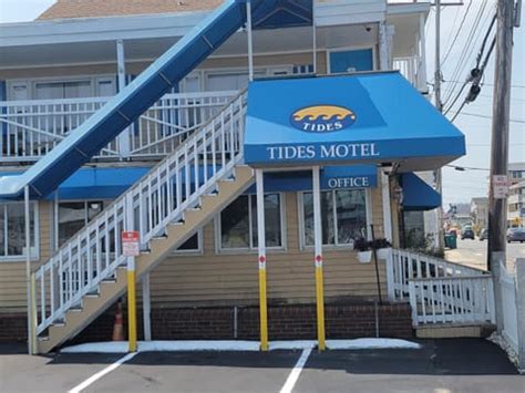 Tides Motel - Hampton Beach | Hampton Beach, NH | VacationRenter