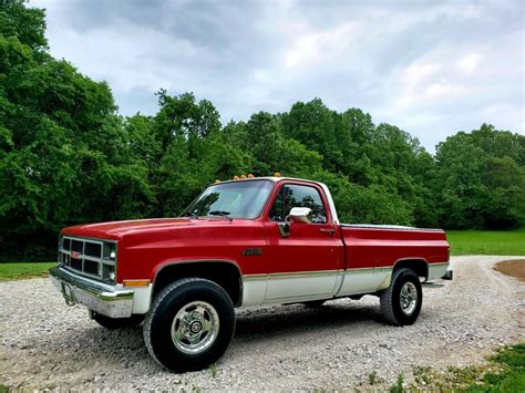 1984 Chevy Truck 4x4