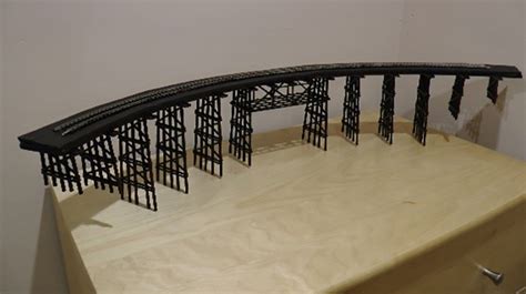 HO scale trestle bridge — Model railroad layouts plans