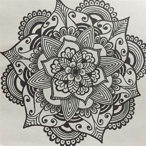 [40+] Tatouage Mandala Floral | , #blumenbildergemalte in 2020 | Floral