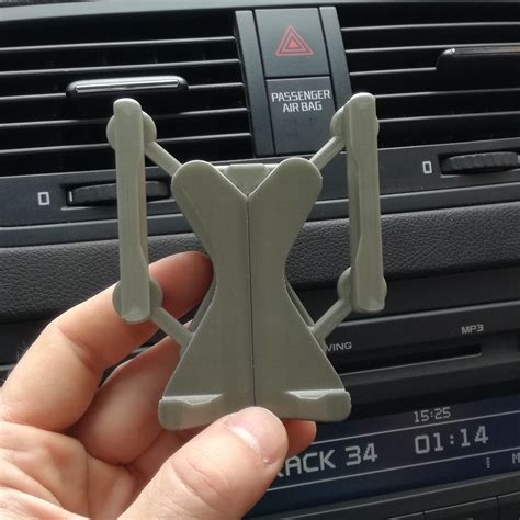 STL file universal car phone holder 🚗・3D print object to download・Cults