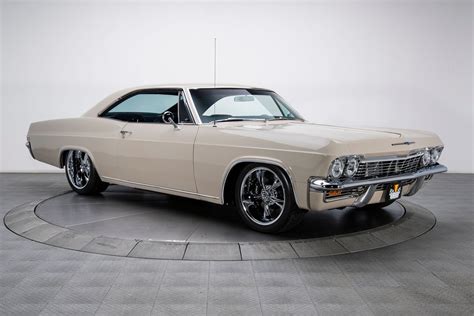 This 1965 Chevy Impala SS Combines Restomod Beauty With LS2 V8 Brawn - autoevolution