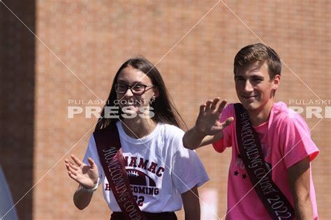 2022 Winamac Community High School Homecoming Parade - Pulaski County ...