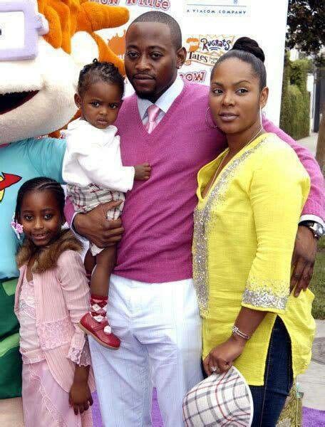 Omar Epps & wife Keisha with kids | Black celebrity couples, Celebrity families, Omar epps