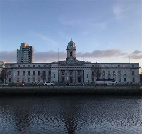 Cork City Hall : r/ireland