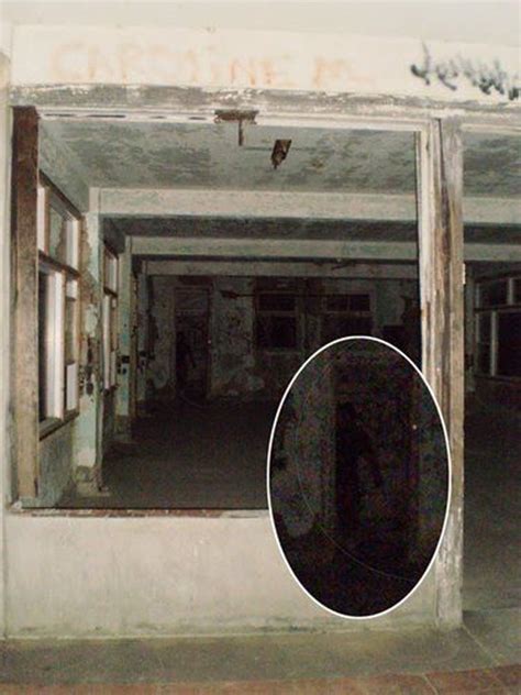 Waverly Hills Sanatorium, Room 502, Shadow Person – @hauntedsprings on Tumblr