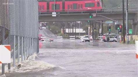 Rain causes flooding in San Diego streets Friday | cbs8.com