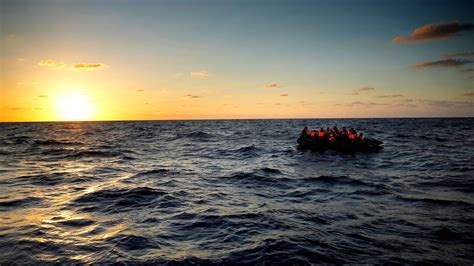 61 people found dead in 'shipwreck' off Libyan coast, UN agency says ...