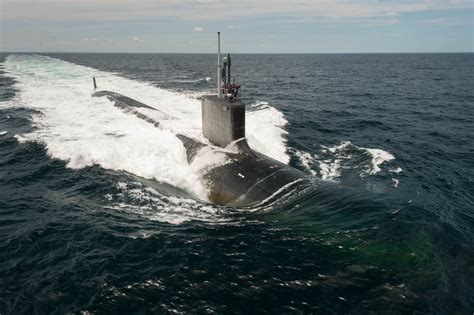 Attack Submarines - SSN > United States Navy > Displayy-FactFiles