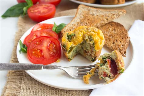 Scrambled Egg Muffins | Healthy Portable Breakfast Recipe