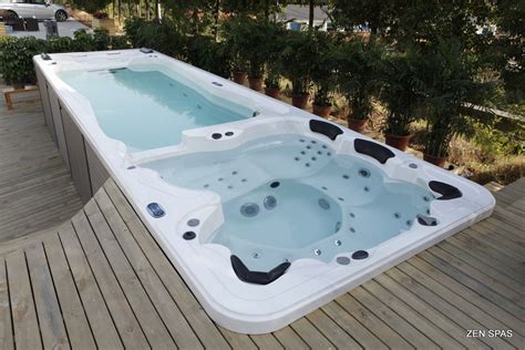 Pin by Hiroyo Soda on * Uk Hot tub * | Pool hot tub, Hot tub ...