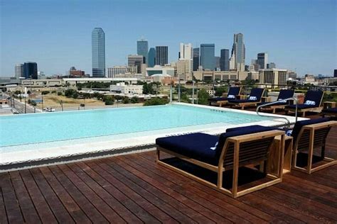 Canvas Hotel Dallas Pool Pictures & Reviews - Tripadvisor